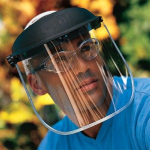 NS® headgear offers fast, easy adjustment